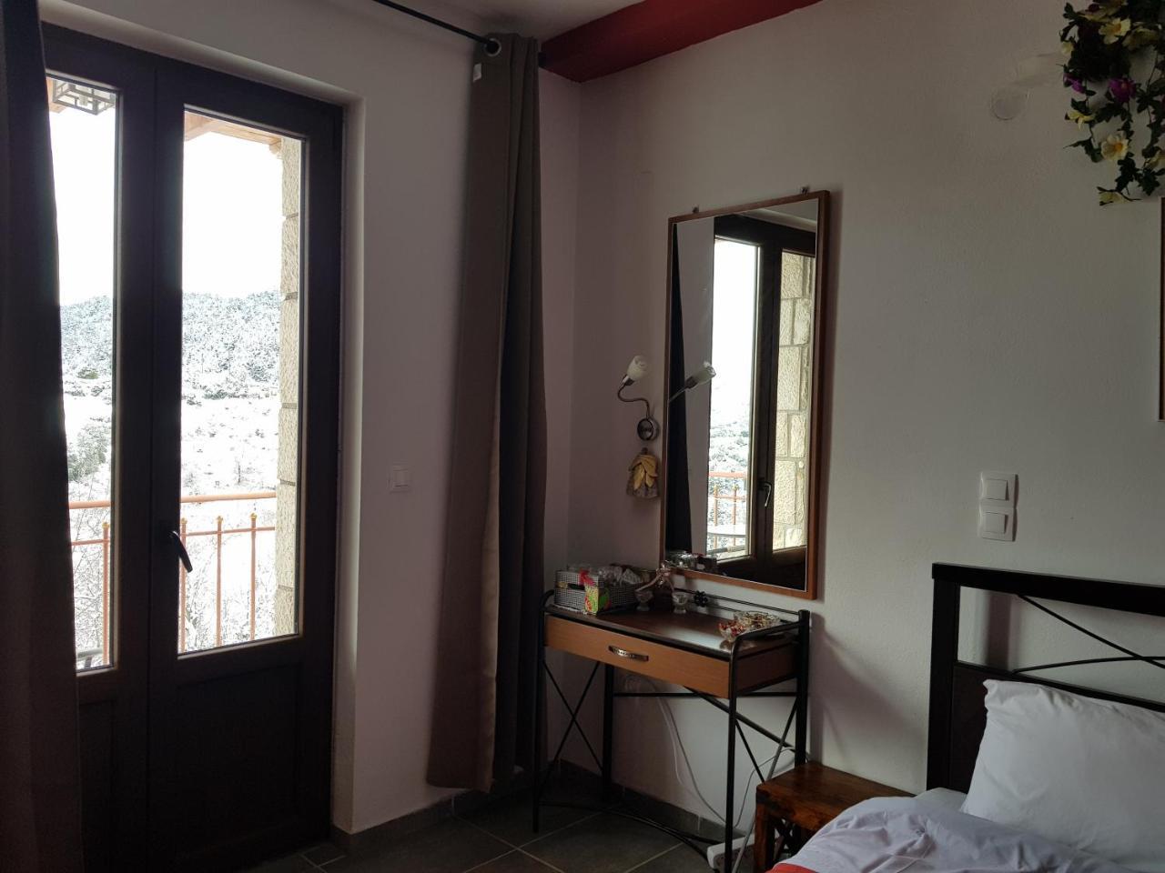 Petra & Elato Art Hotel Valtessiniko Ngoại thất bức ảnh