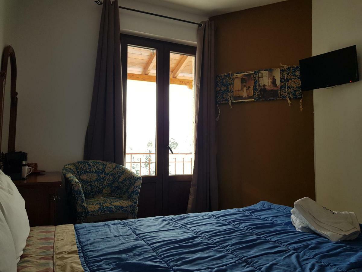 Petra & Elato Art Hotel Valtessiniko Ngoại thất bức ảnh