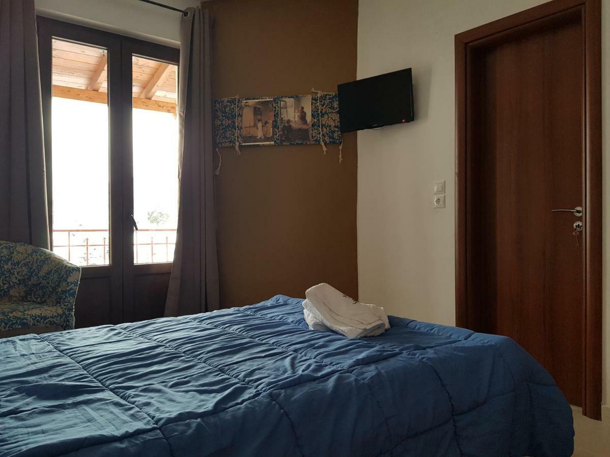 Petra & Elato Art Hotel Valtessiniko Ngoại thất bức ảnh